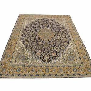 Qom hand-woven carpet (240x340 cm).