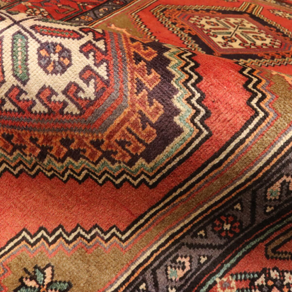 قالیچه دستبافت آذربایجان (125×226) سانتیمتر-2