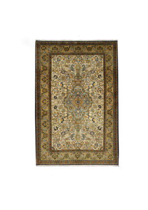قالیچه دستبافت قم گل ابریشم (138×213) سانتیمتر-1