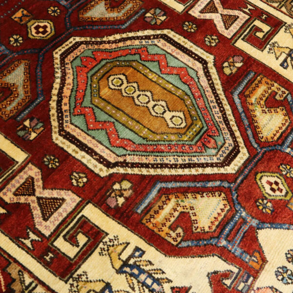 قالیچه دستبافت آذربایجان (107×191) سانتیمتر-2
