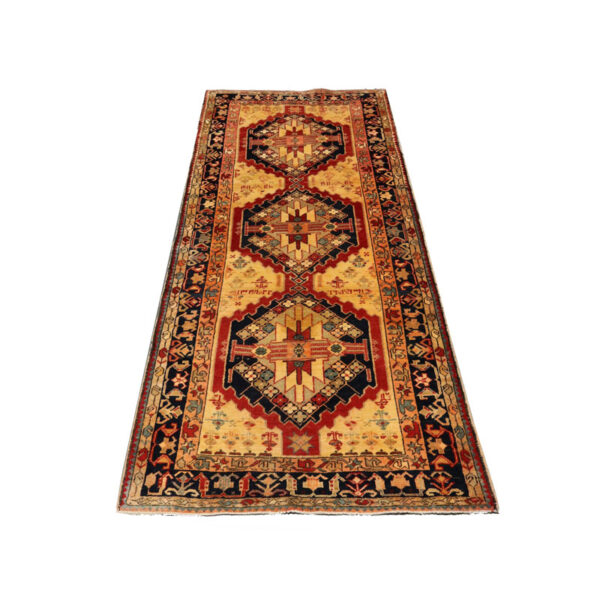 قالیچه دستبافت آذربایجان (111×240) سانتیمتر-3