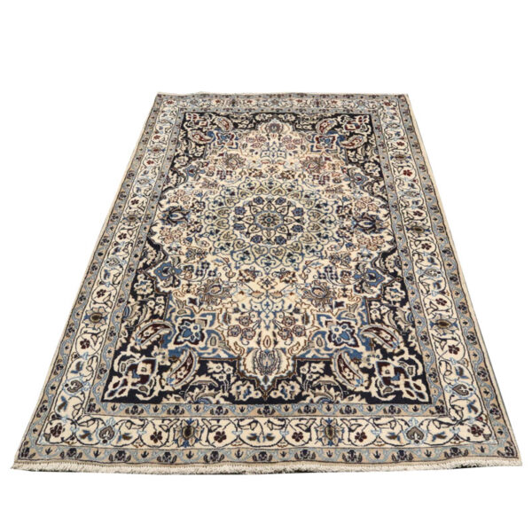 قالیچه دستبافت نائین کاشمری (120×209) سانتیمتر-3