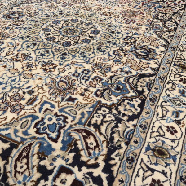 قالیچه دستبافت نائین کاشمری (120×209) سانتیمتر-8