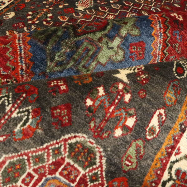 قالیچه دستبافت قشقایی (127×160) سانتیمتر-2