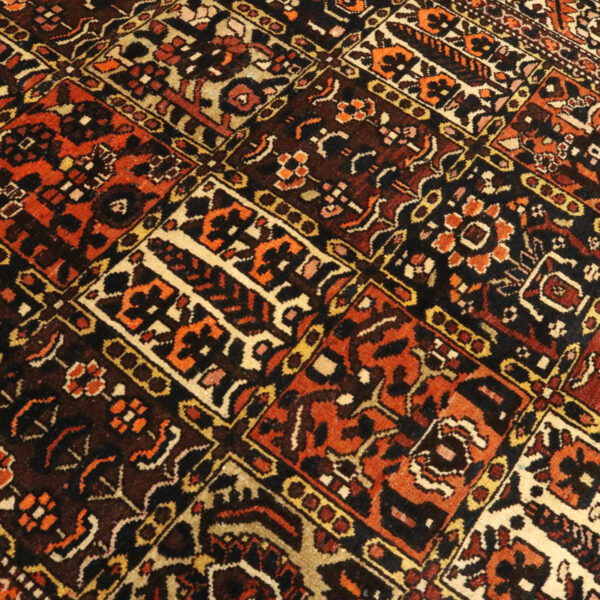 فرش دستبافت بختیار (168×298) سانتیمتر-4